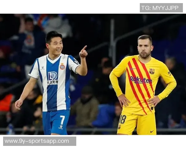 巴萨关注墨西哥16岁天才球员G莫拉已与其经纪人接触