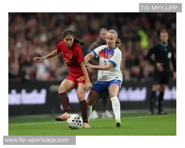 张琳艳低射破门扳回一球中国女足奋力追赶苏格兰女足比分变为1-3